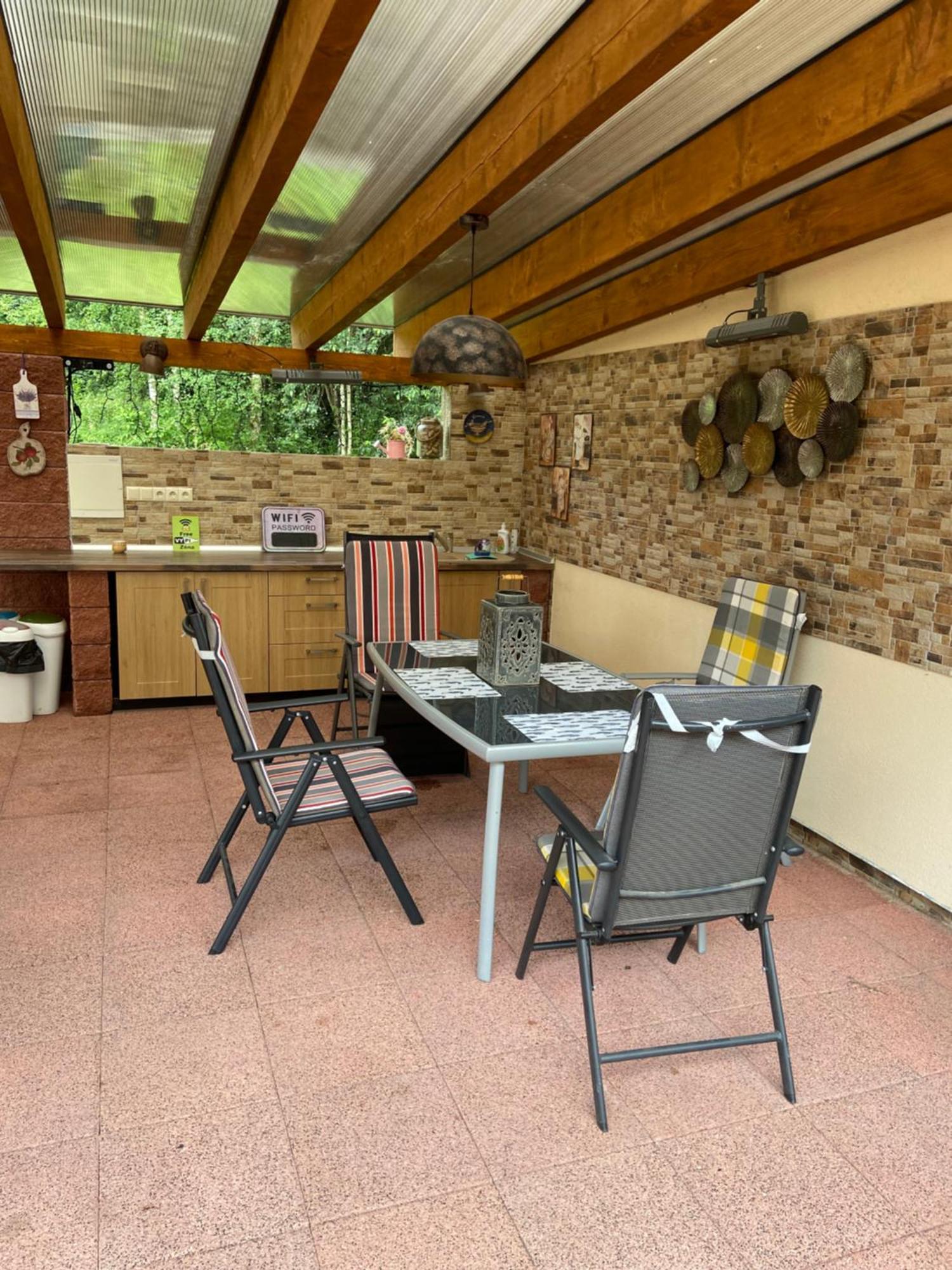 Liptov Odessa Villa Liptovský Mikuláš Exteriör bild